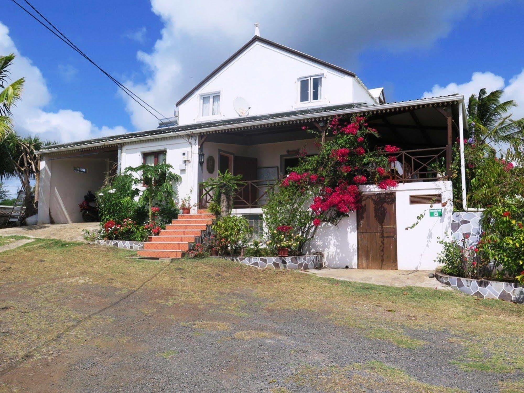 Residence Foulsafat Rodrigues Island エクステリア 写真